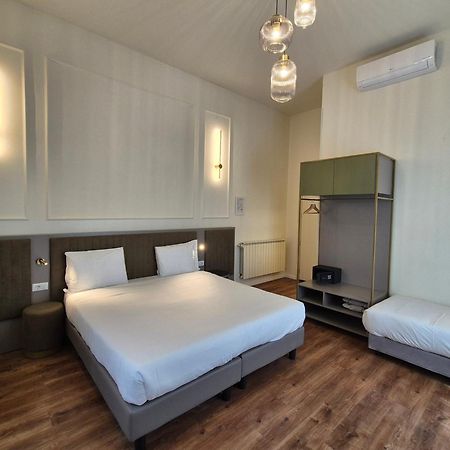 Hotel Duca D'Aosta Флоренция Екстериор снимка