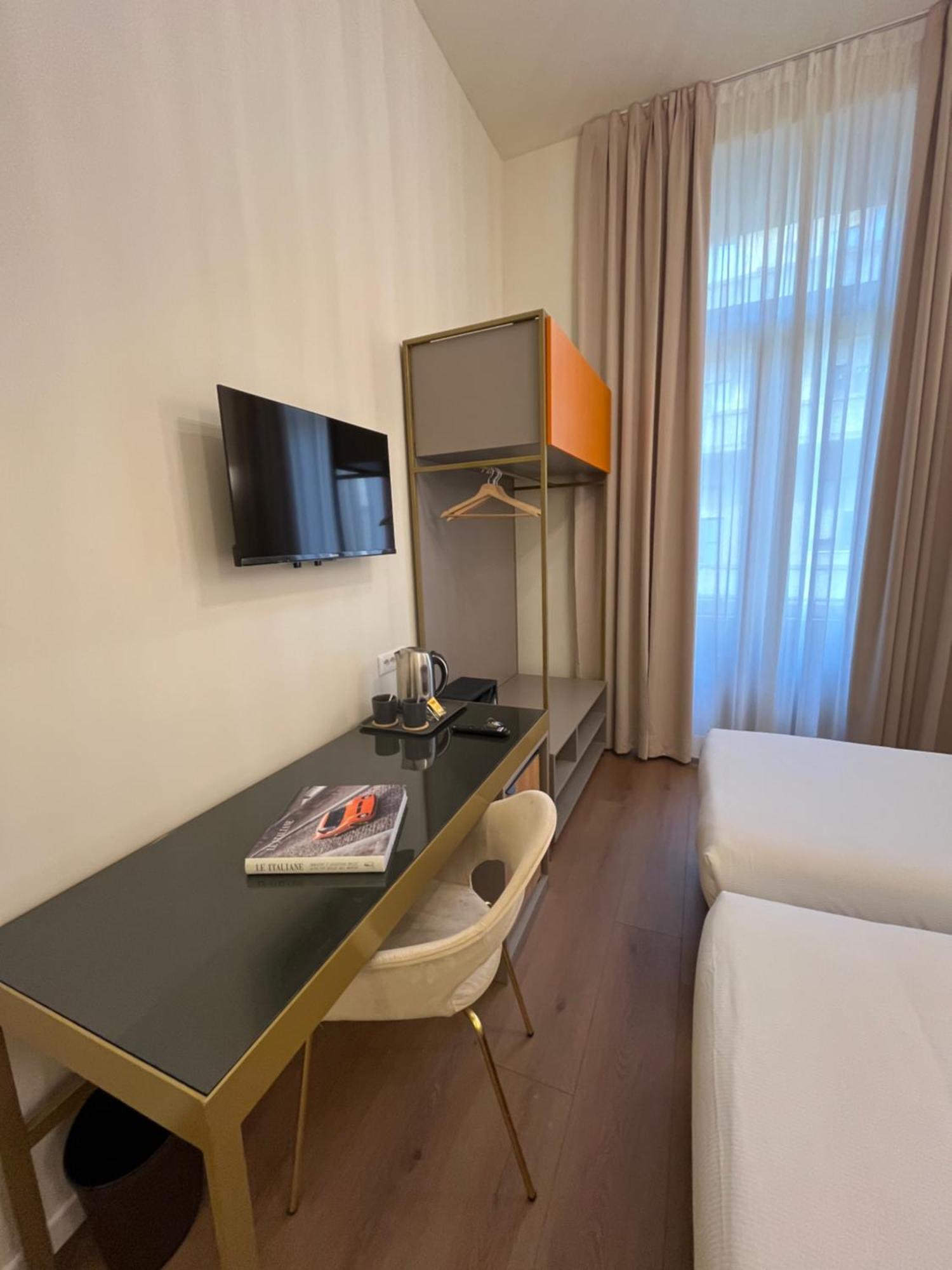 Hotel Duca D'Aosta Флоренция Екстериор снимка