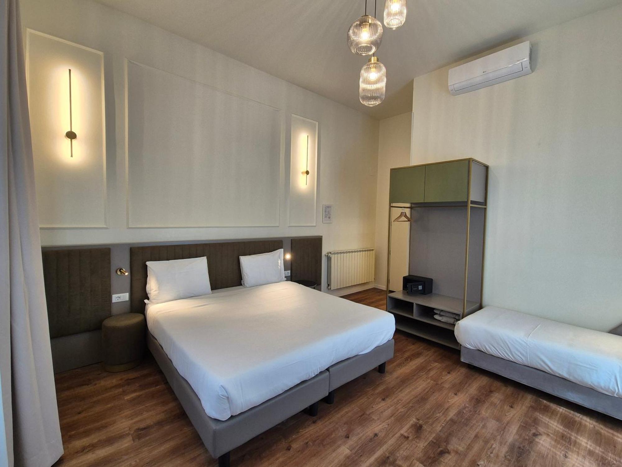 Hotel Duca D'Aosta Флоренция Екстериор снимка
