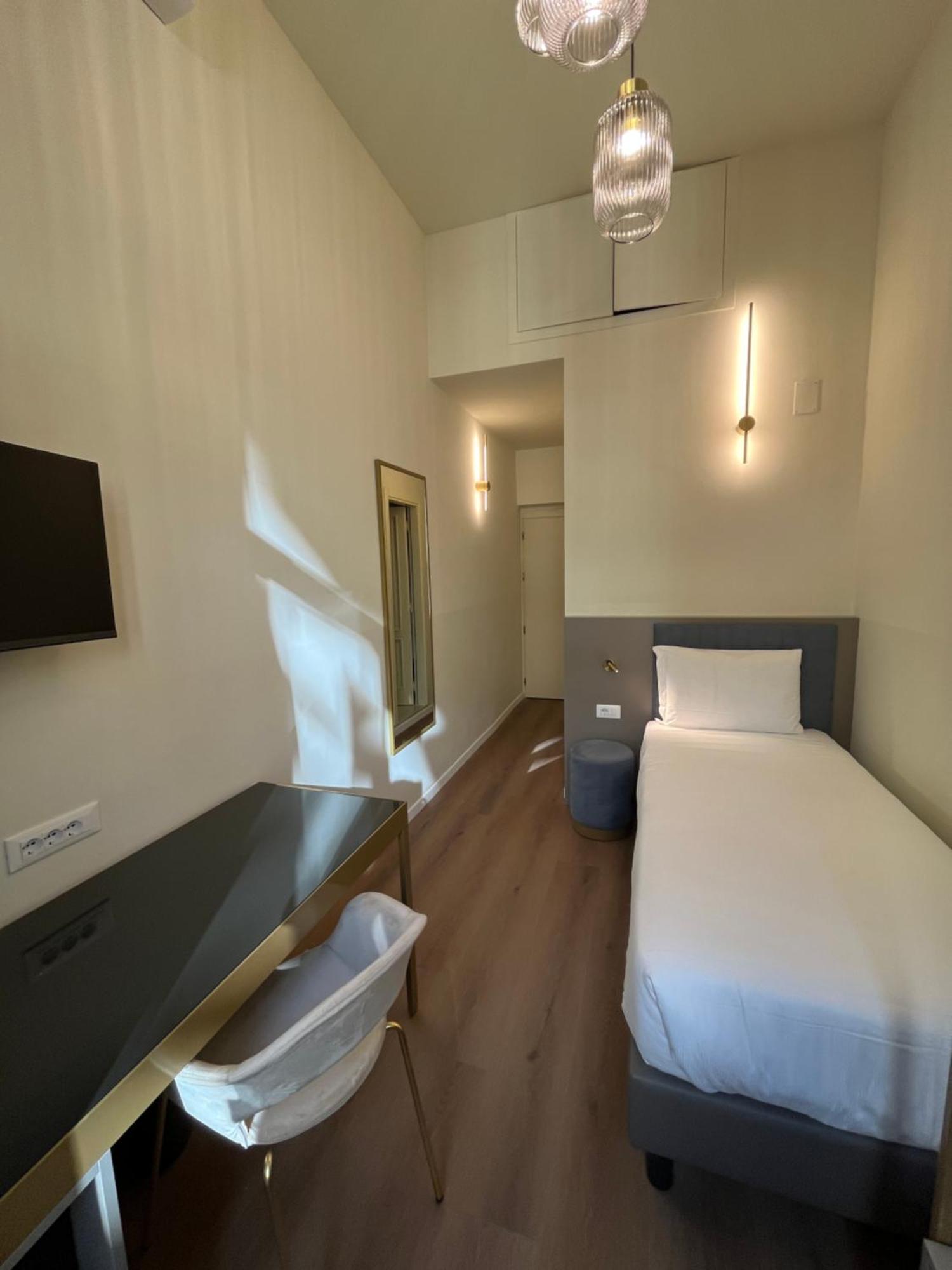 Hotel Duca D'Aosta Флоренция Екстериор снимка