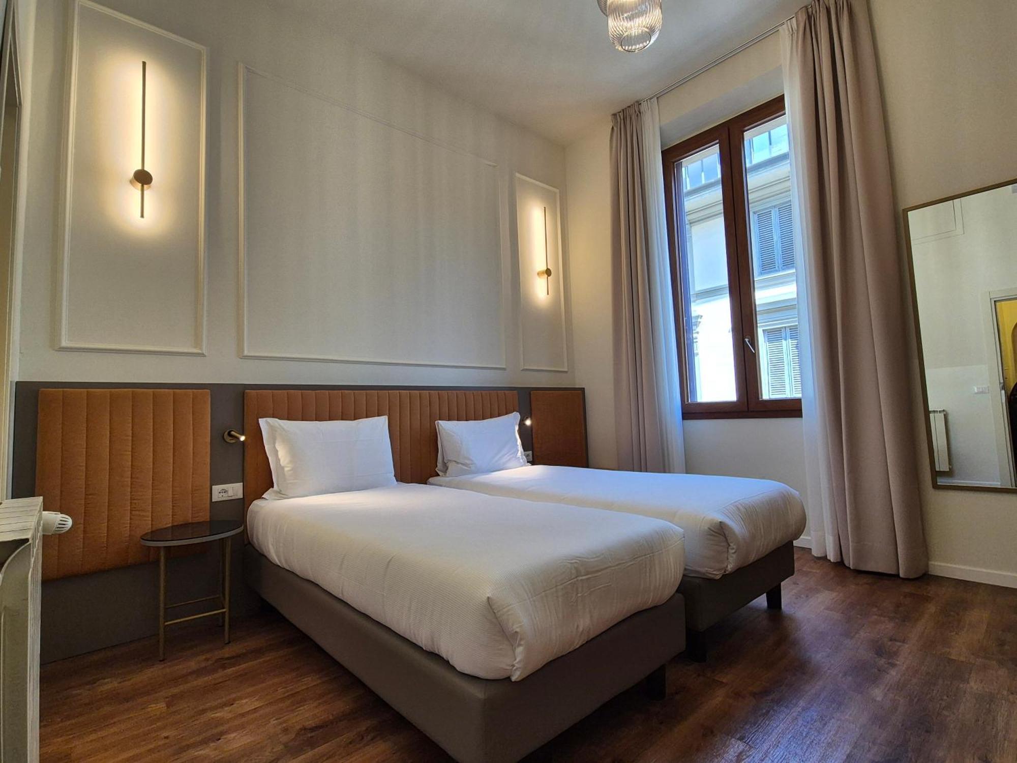 Hotel Duca D'Aosta Флоренция Екстериор снимка