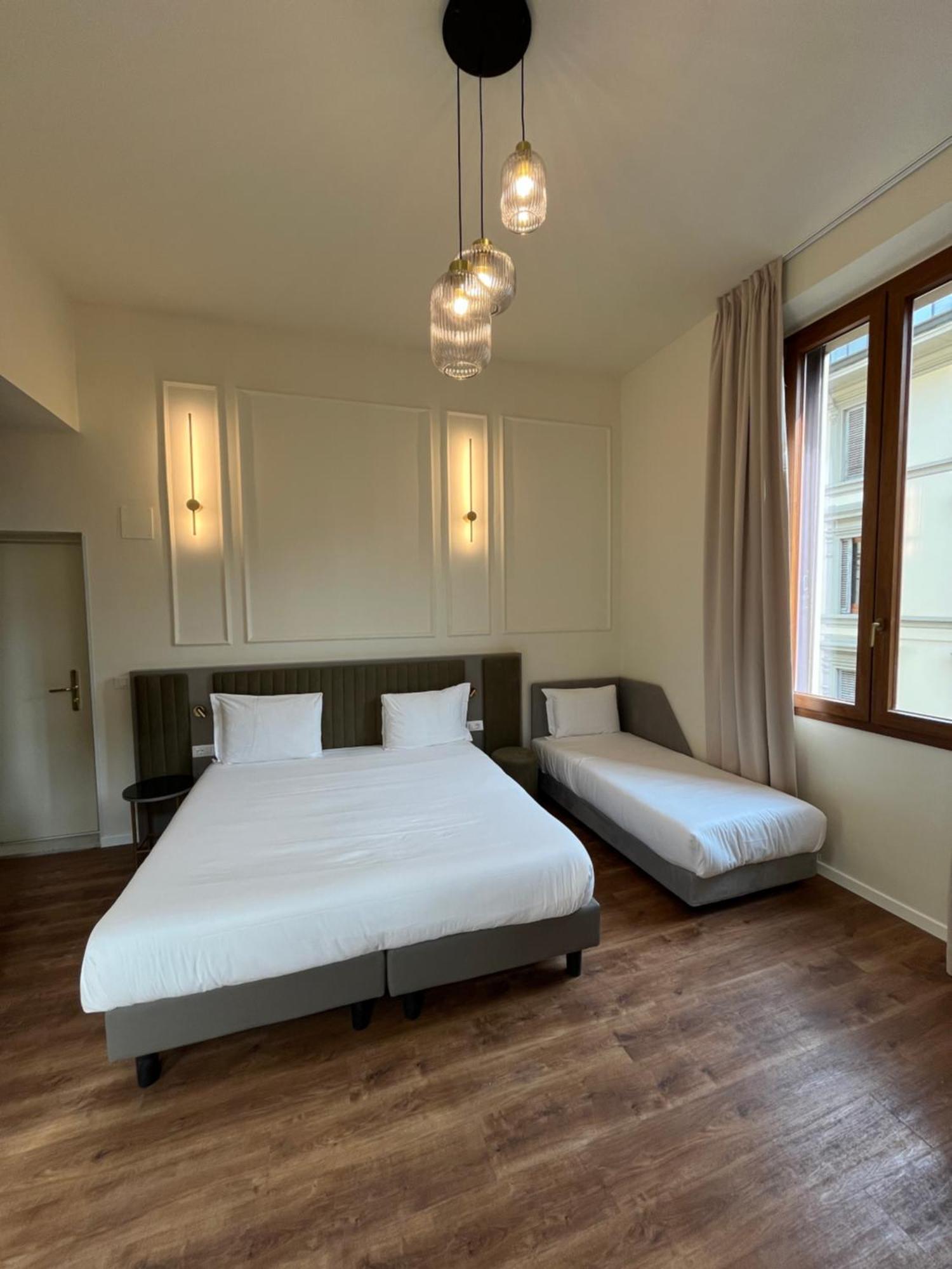 Hotel Duca D'Aosta Флоренция Екстериор снимка