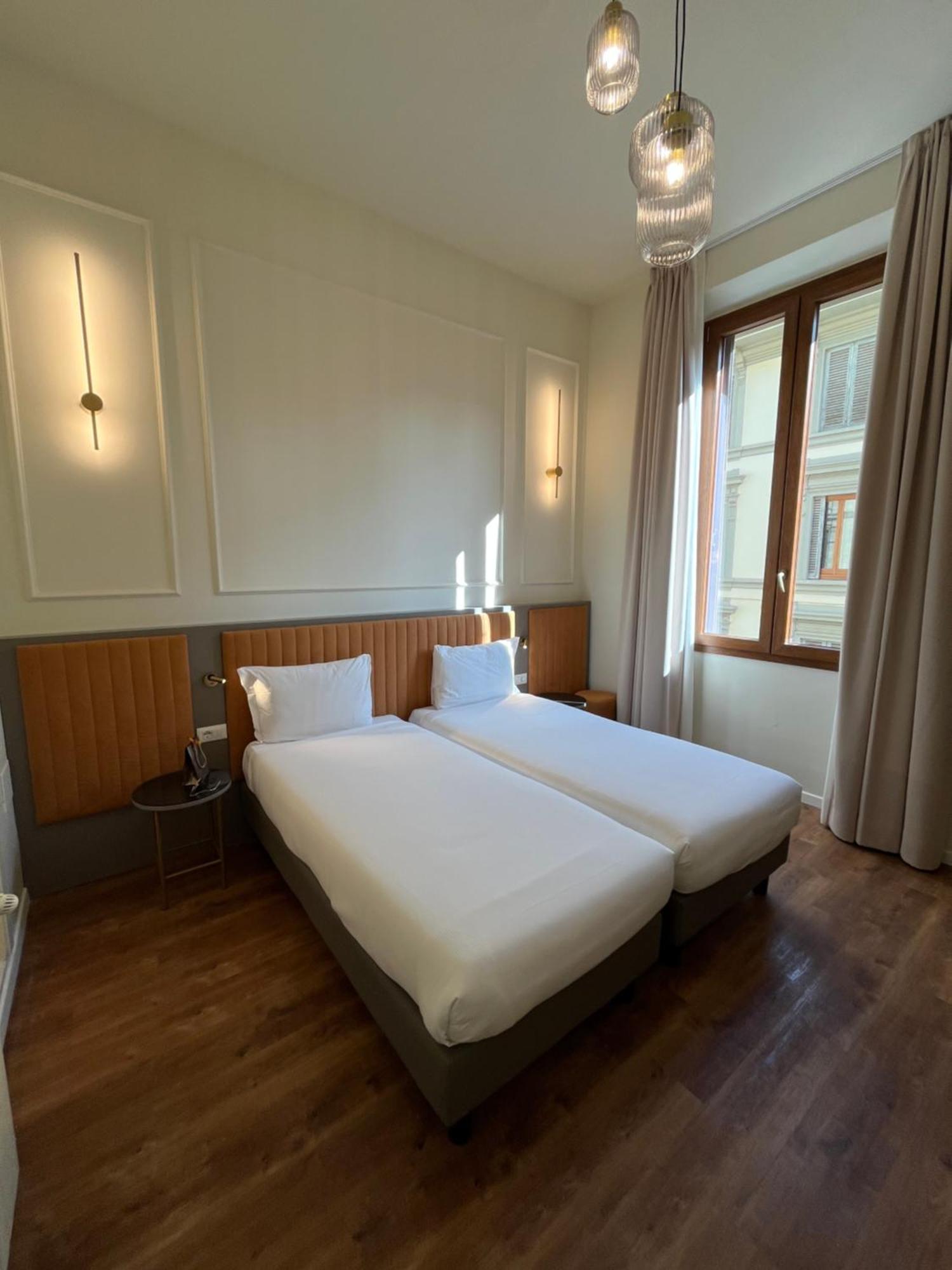 Hotel Duca D'Aosta Флоренция Екстериор снимка