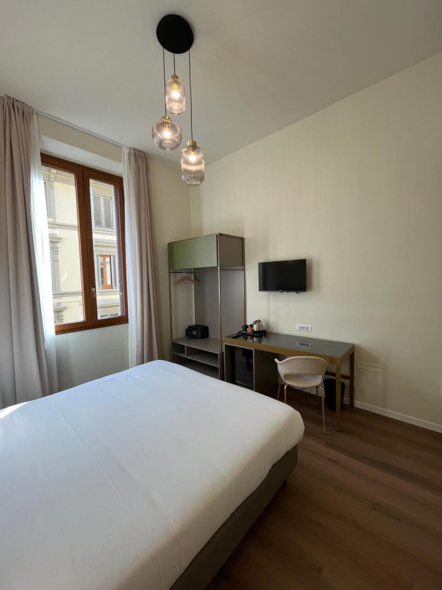 Hotel Duca D'Aosta Флоренция Екстериор снимка